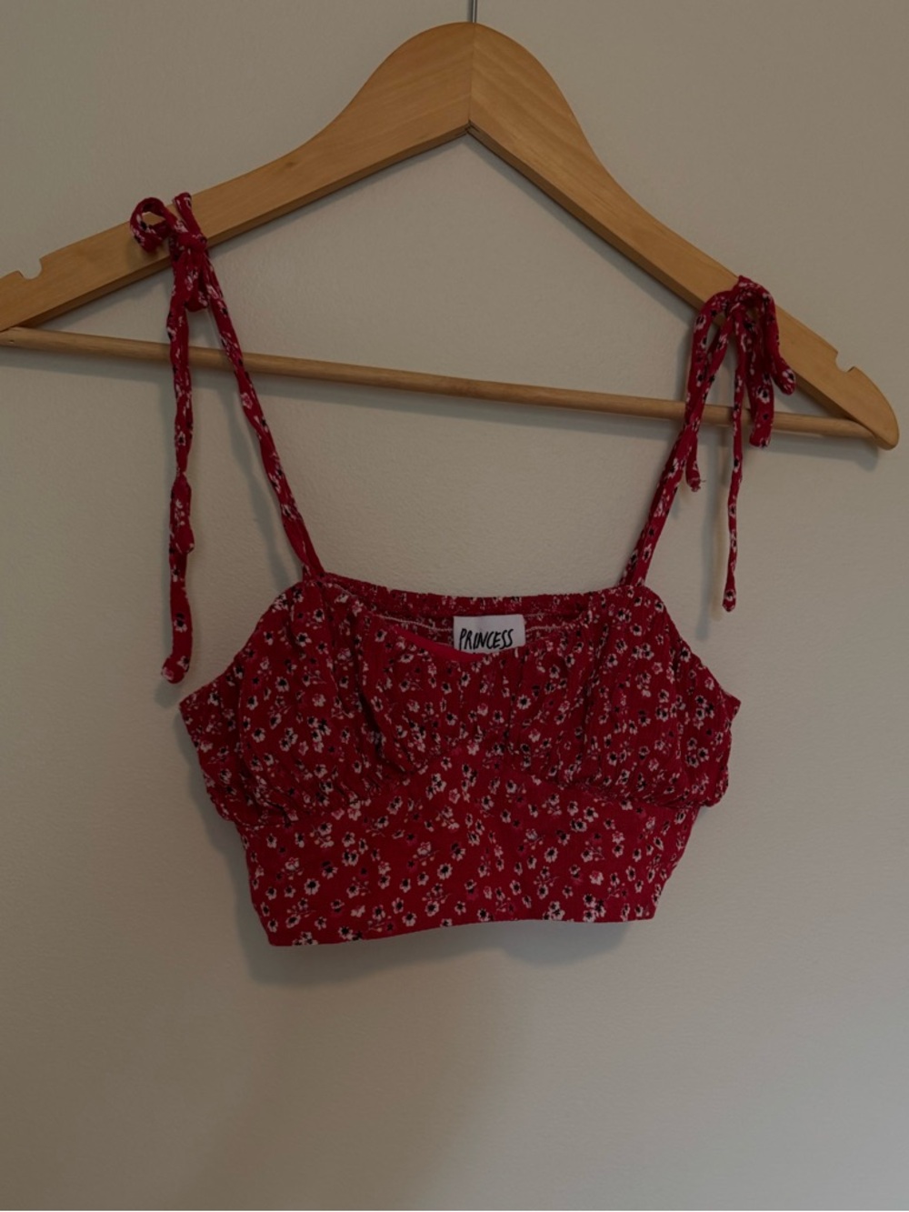 Princess Polly Carly Red Floral Cropped Tank Womens 4 Tie Spaghetti Straps Smock